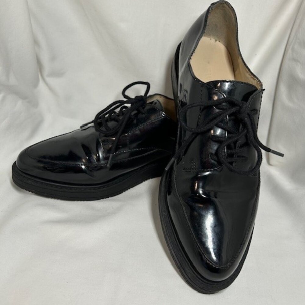 NINE WEST BARBIERI Black Patent Oxfords - Picture 2 of 14